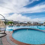 Elementa Boutique Hotel - Adults Friendly מלון יאליקאבאק
