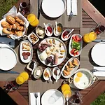 Elementa Boutique Hotel - Adults Friendly מלון יאליקאבאק