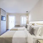 מלון Elementa Boutique Hotel - Adults Friendly יאליקאבאק