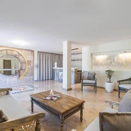 ホテル Elementa Boutique - Adults Friendly 3*