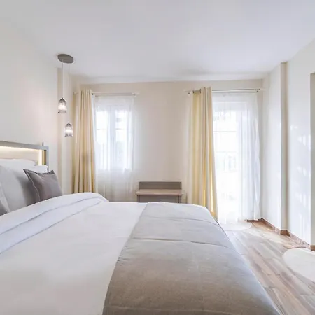 Elementa Boutique - Adults Friendly 3*