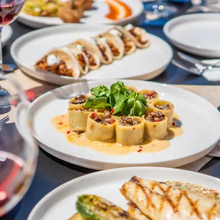 Elementa Boutique - Adults Friendly Yalıkavak