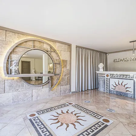 מלון Elementa Boutique Hotel - Adults Friendly