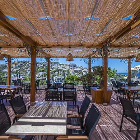 Elementa Boutique - Adults Friendly 3* Yalıkavak