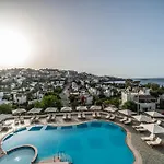Elementa Boutique Hotel - Adults Friendly Hotel 3*