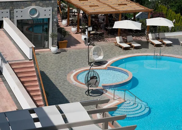 Elementa Boutique Hotel - Adults Friendly 얄리카베크