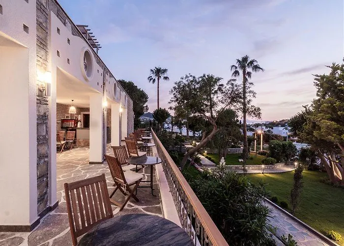 Elementa Boutique Hotel - Adults Friendly 3*